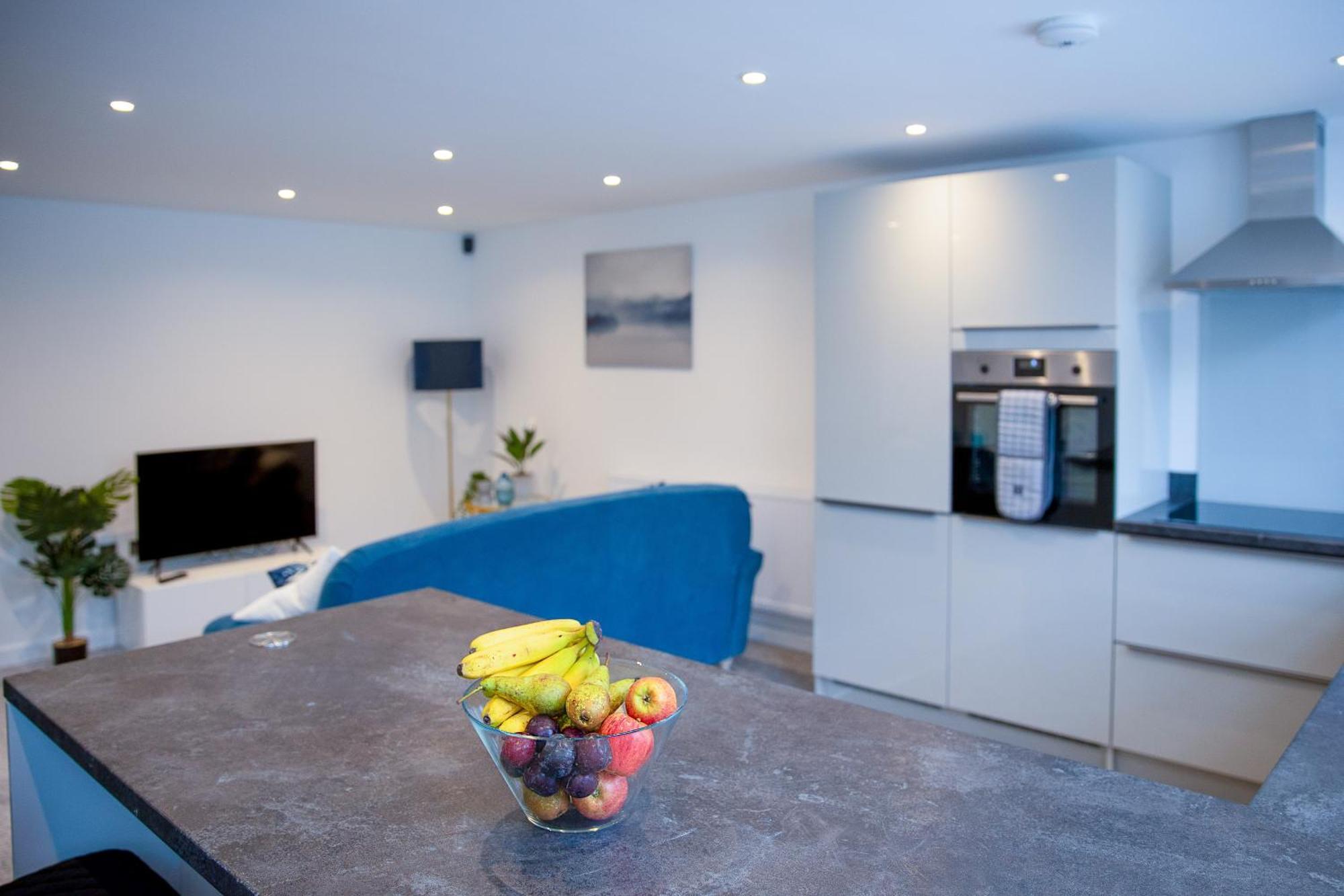 Stylish & Contemporary 2-Bed Townhouse - Parking - Wi-Fi - Netflix Lejlighed Worksop Værelse billede